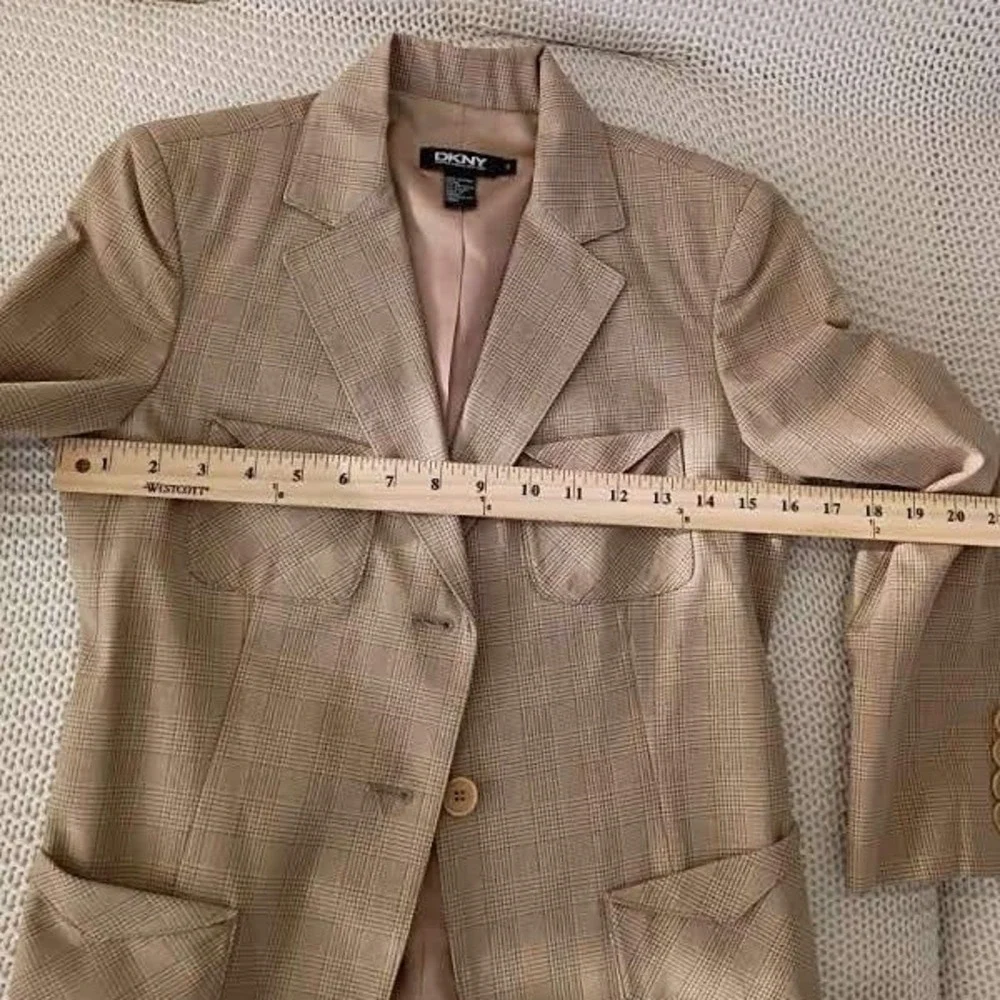 DKNY‎ Glen Plaid Tailored Blazer Tan Cotton NWOT Size 2 Classic Minimalist